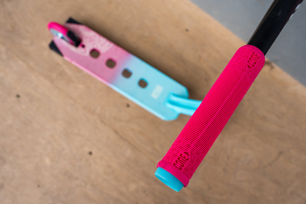 CORE CL1 Complete Stunt Scooter Pink & Teal I Adult Stunt Scooter Handlebar Grip